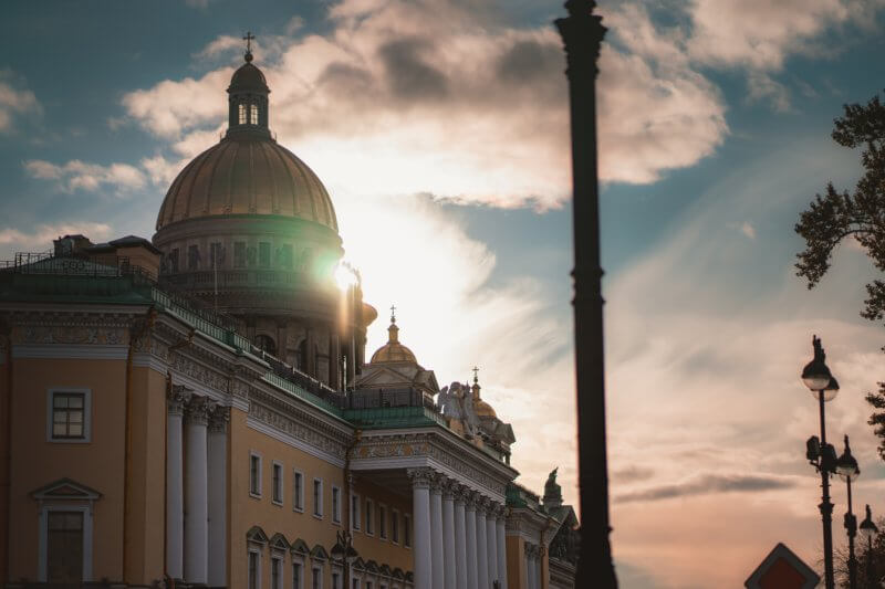 Leningrad or Saint Petersburg, Russia. Did you know they are the same place? Photo by Serj Sakharovskiy on Unsplash
